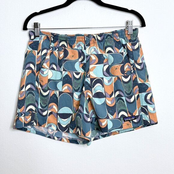 NWT Patagonia Womens Baggies Shorts 5” Inseam Swallowtail Geo Still Blue Small. - Picture 5 of 9